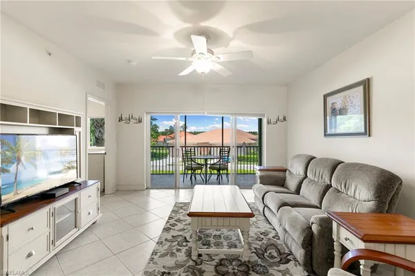 $259,700 | 7839 Regal Heron Circle, Unit 205, Naples, FL 34104