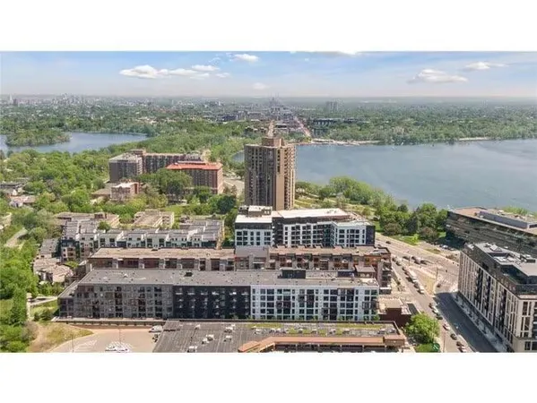 $425,000 | 3116 West Lake Street, Unit 413, Minneapolis, MN 55416