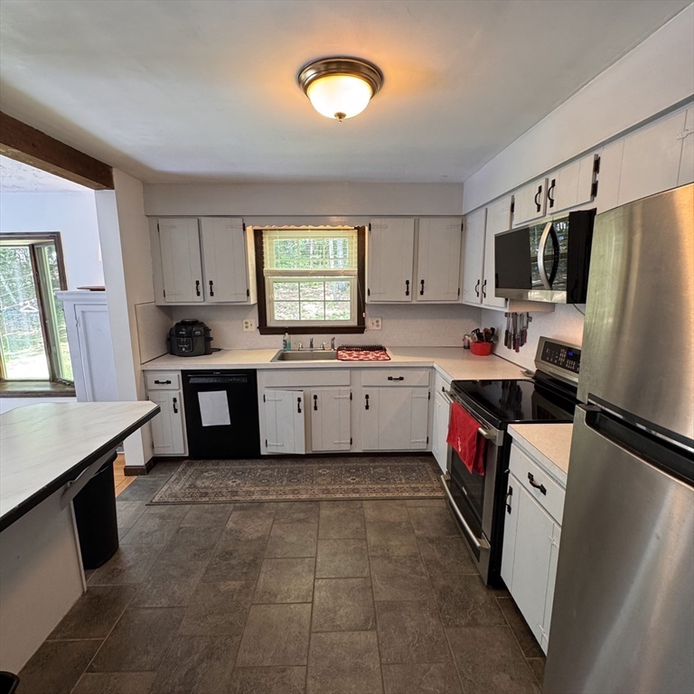 190 Pillsbury Road Ashby, MA 01431 - Photo 10 of 36