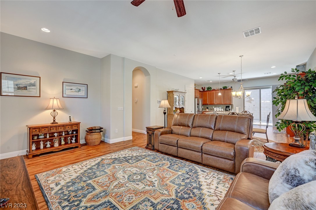 83 Hawking Ridge Way Las Vegas, NV 89183 - Photo 8 of 43 Gallery Image 8