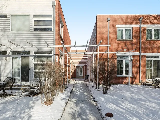 $550,000 | 1515 Monroe Street, Unit A, Evanston, IL 60202