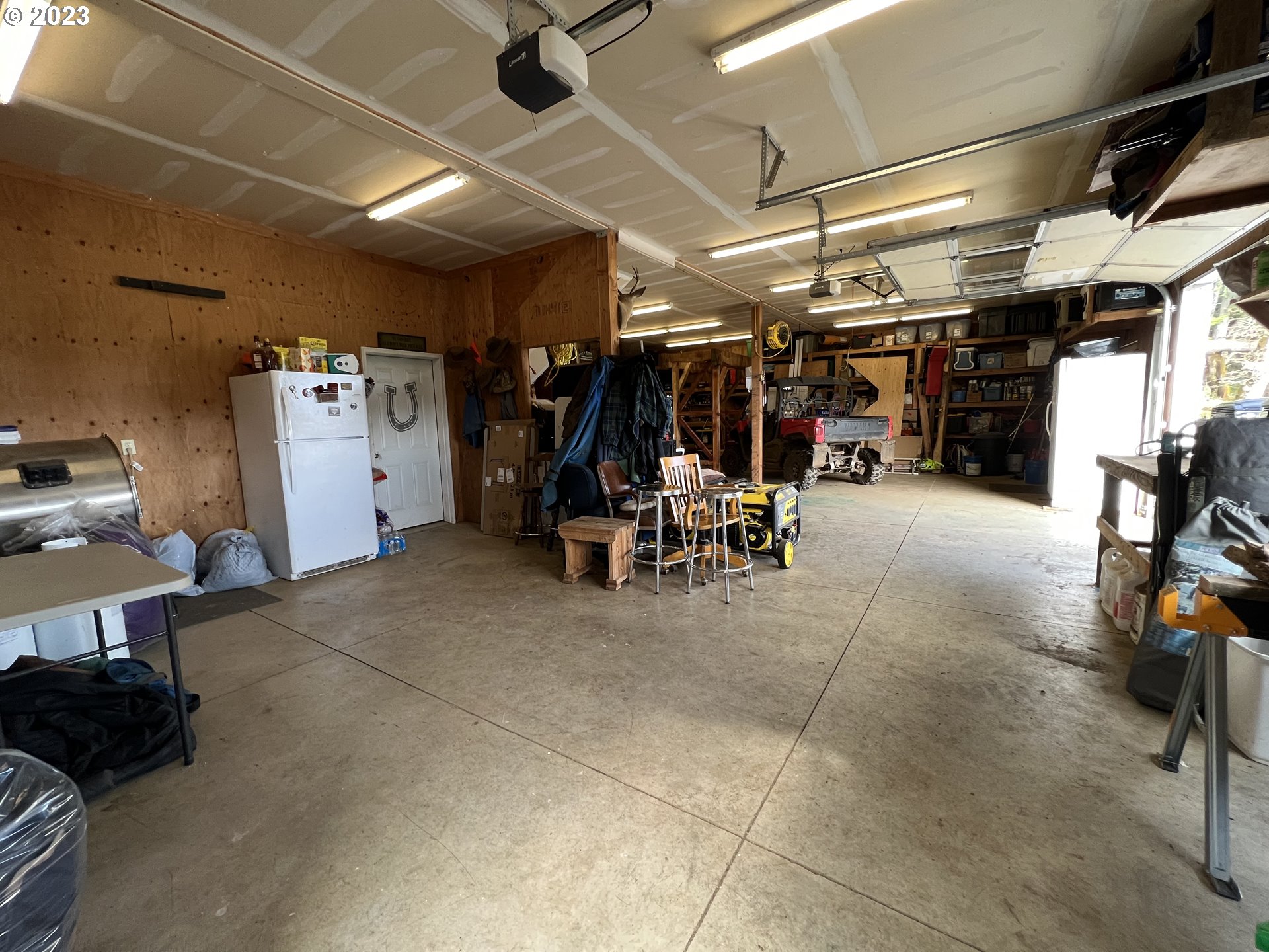 39489 Kingston Jordan Road Scio, OR 97374 - Photo 26 of 47 a view of a room with gym equipment