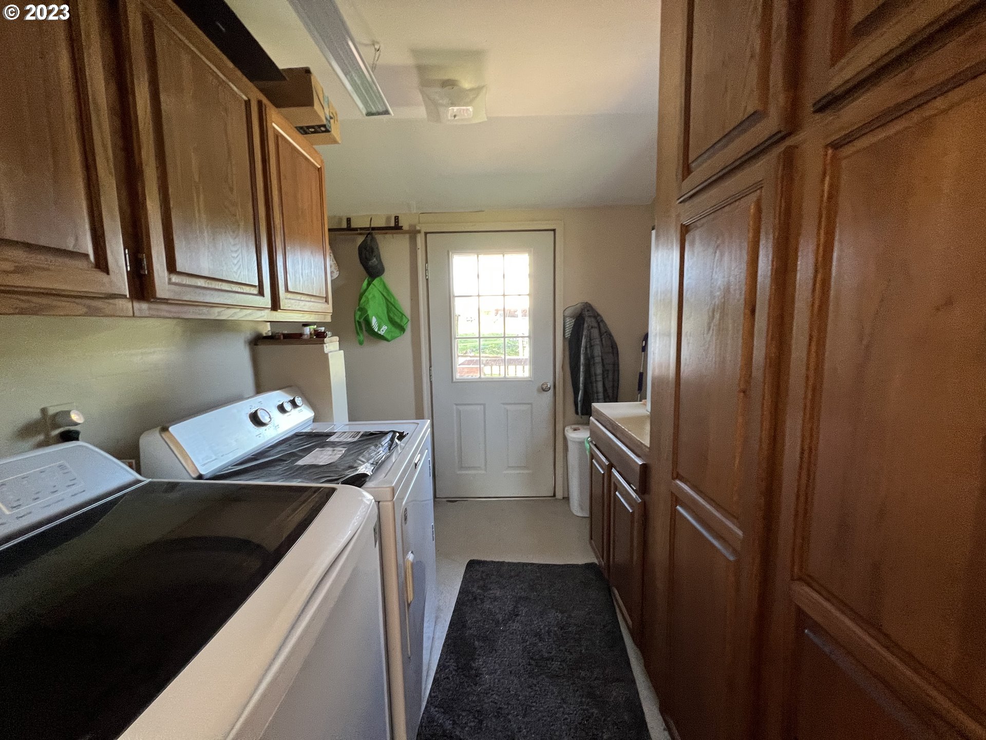 39489 Kingston Jordan Road Scio, OR 97374 - Photo 34 of 47 a kitchen with a refrigerator sink and stove