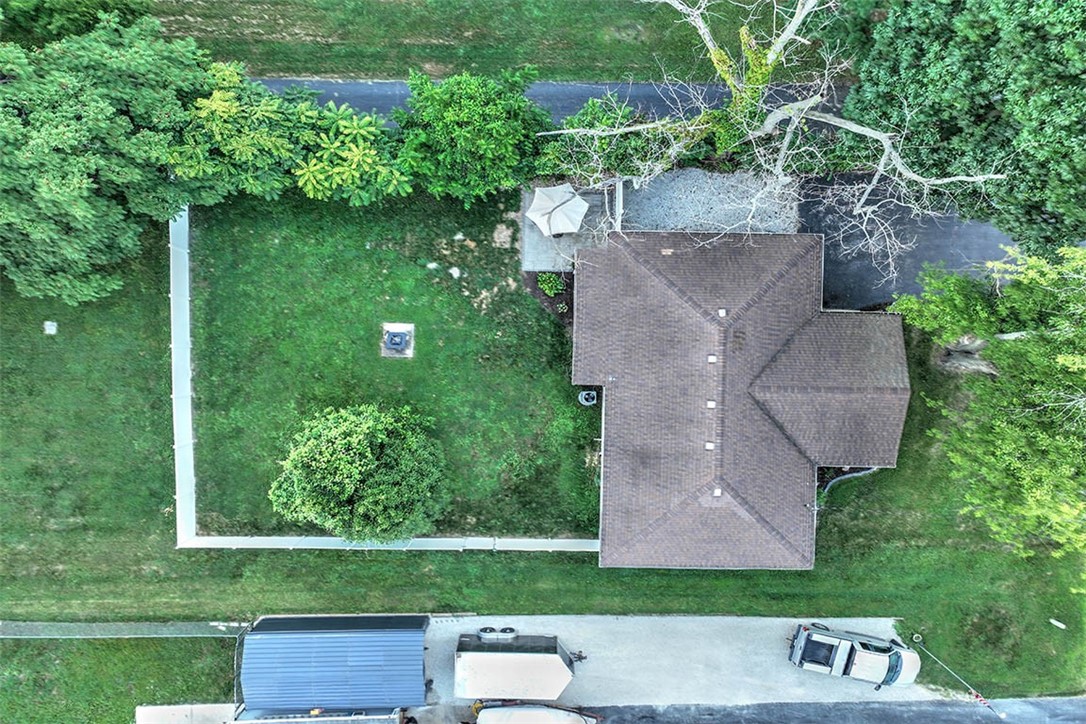 4236 East Cantrell Street Decatur, IL 62521 - Photo 4 of 23 Gallery Image 4