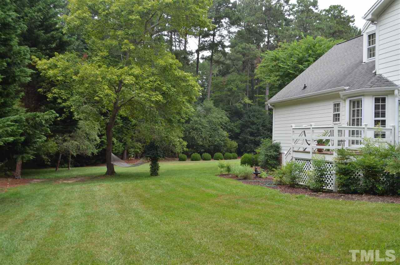 333 Sandhurst Road Raleigh, NC 27615 - Photo 3 of 24