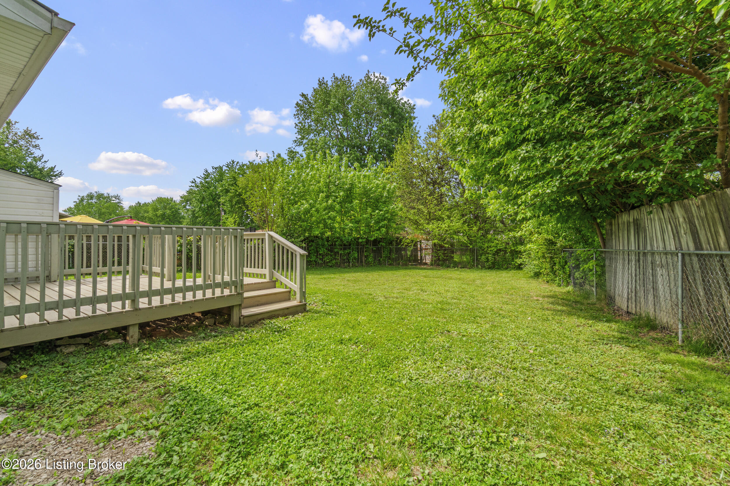 9104 New Maple Road Louisville, KY 40229 - Photo 31 of 36 Backyard