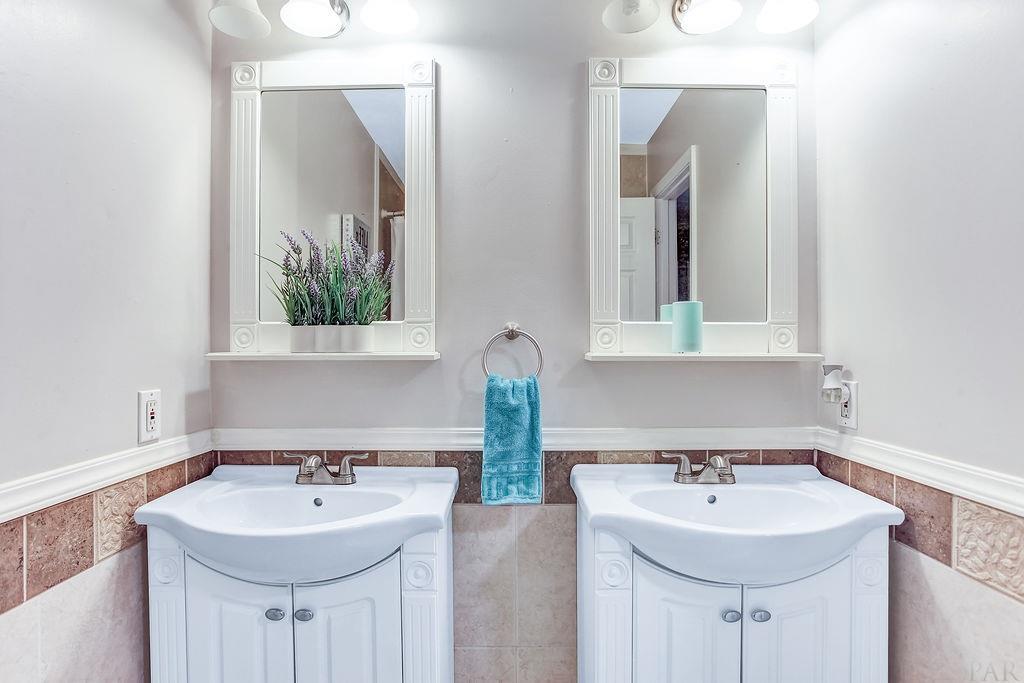 5412 Old Berryhill Road Milton, FL 32570 - Photo 26 of 36 Gallery Image 26
