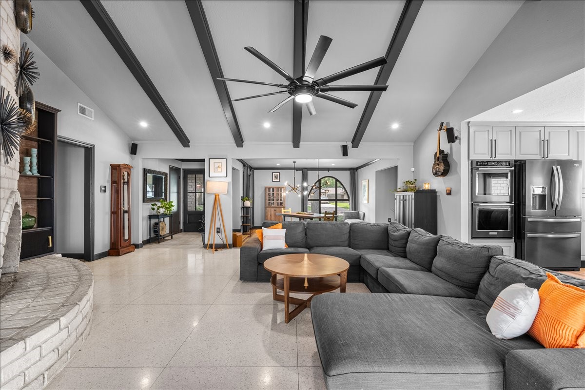 1630 Bowline Road Houston, TX 77062 - Photo 14 of 46