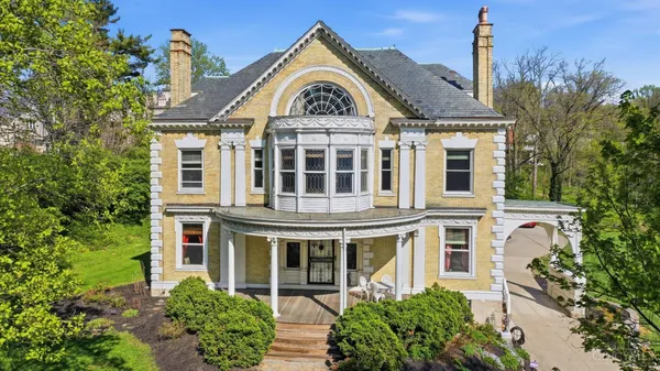 $1,600,000 | 3892 Clifton Avenue, Cincinnati, OH 45220