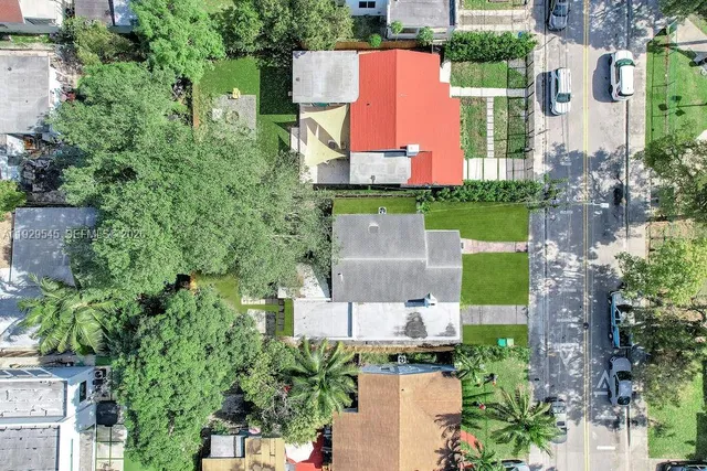 $1,500 | 47 Northwest 49th Street, Unit 2, Miami, FL 33127