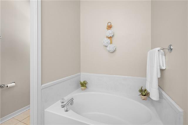 755 Labarre Street Mandeville, LA 70448 - Photo 11 of 17