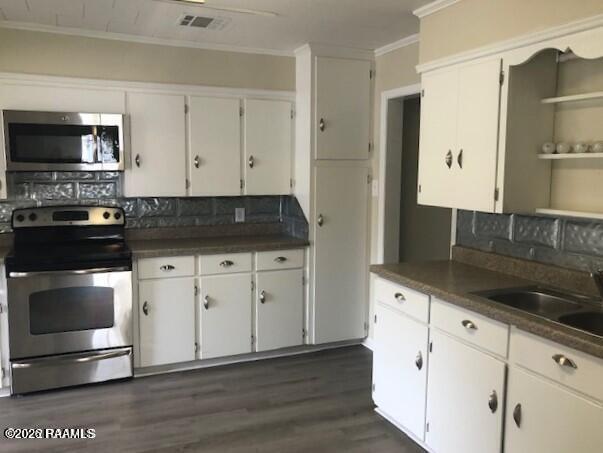 405 North Adams Avenue Rayne, LA 70578 - Photo 12 of 20 20220629151554047997000000-o - Copy (2)