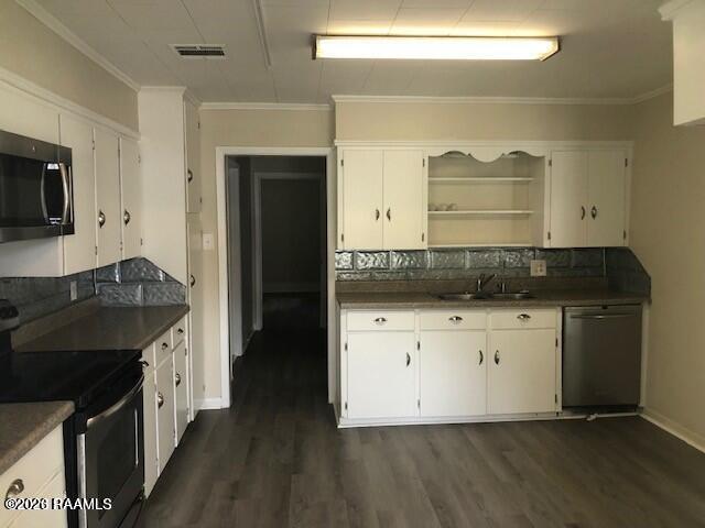 405 North Adams Avenue Rayne, LA 70578 - Photo 10 of 20 20220629151551935391000000-o - Copy (2)