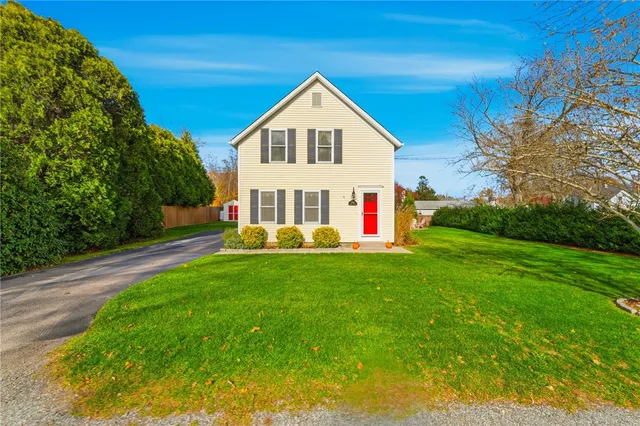 $595,000 | 128 Rodman Street, South Kingstown, RI 02879