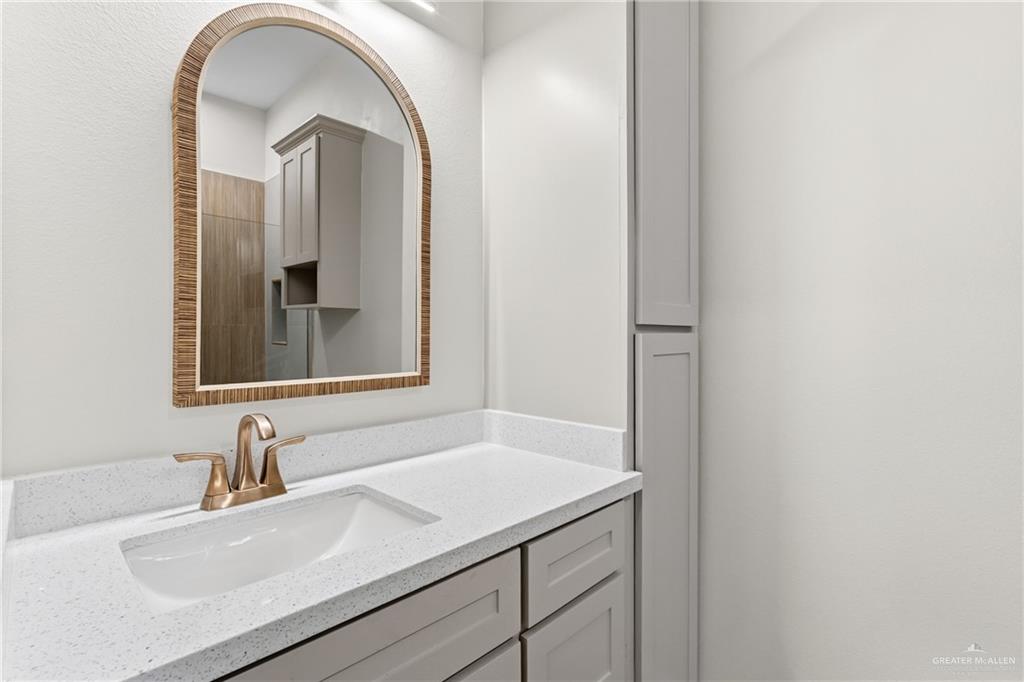 601 West Falcon Avenue Pharr, TX 78577 - Photo 13 of 17