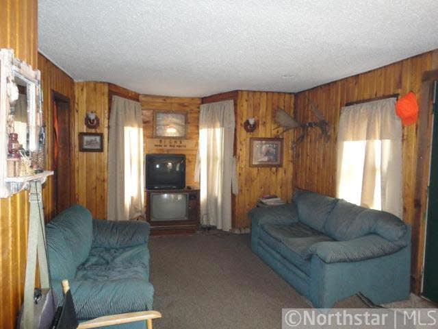 52574 Cloverton Road Sandstone, MN 55072 - Photo 4 of 9 Gallery Image 4