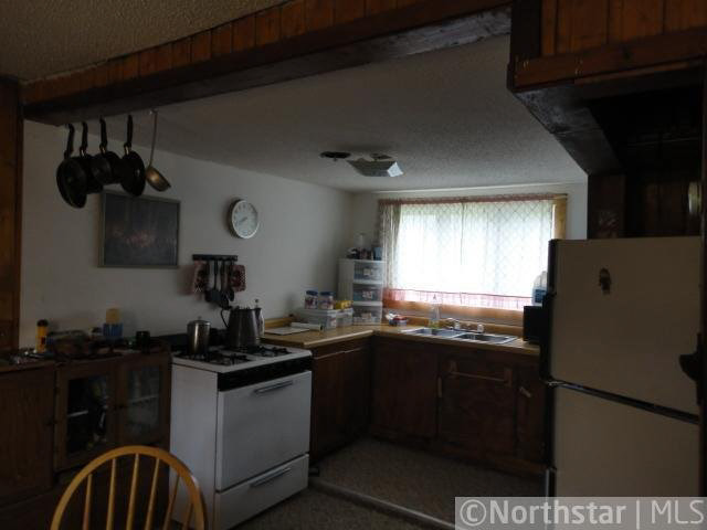 52574 Cloverton Road Sandstone, MN 55072 - Photo 6 of 9 Gallery Image 6