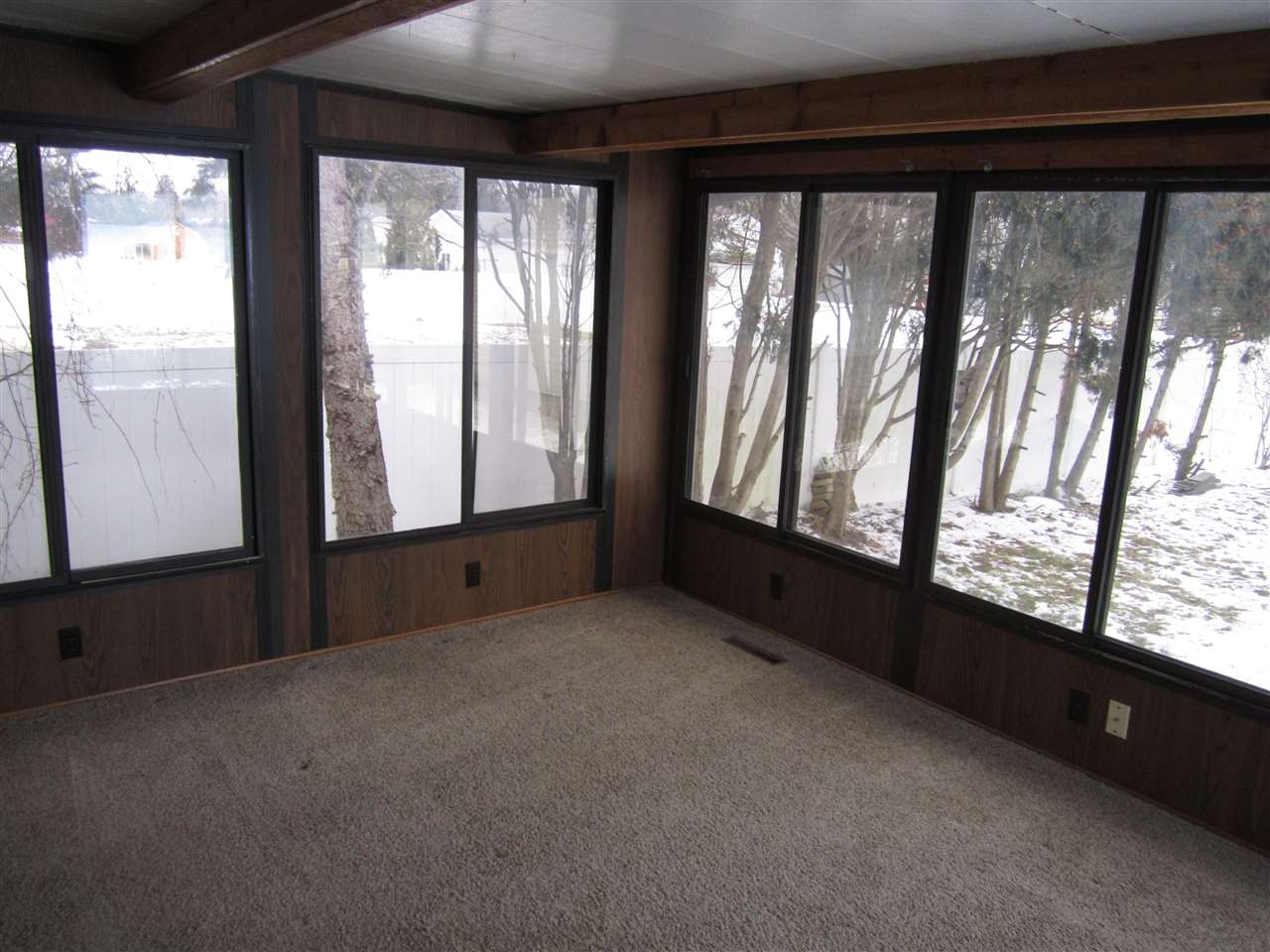 1909 33rd Street Bay City, MI 48708 - Photo 15 of 23 Gallery Image 15