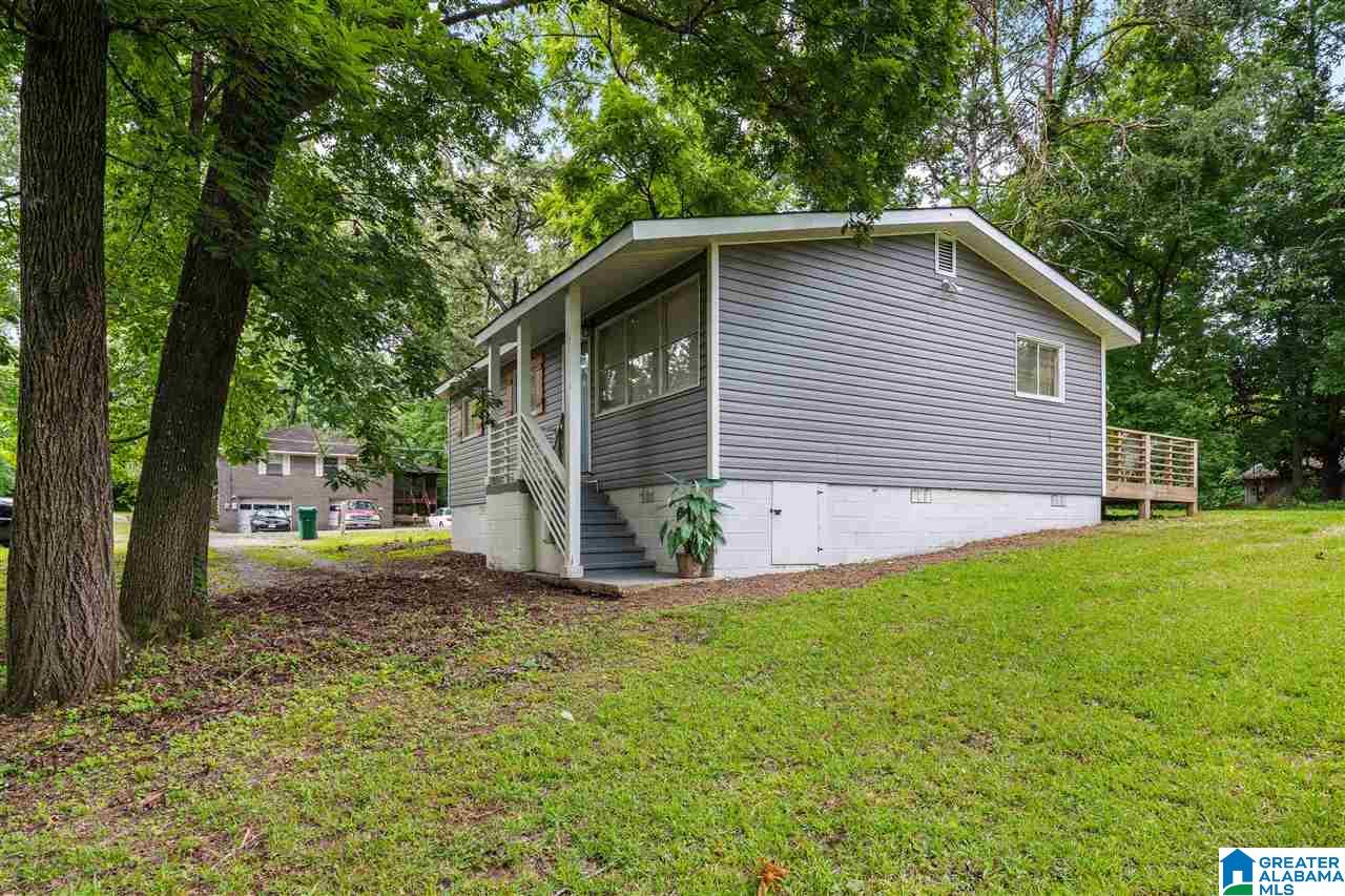212 7th Avenue Pleasant Grove, AL 35127 - Photo 3 of 18