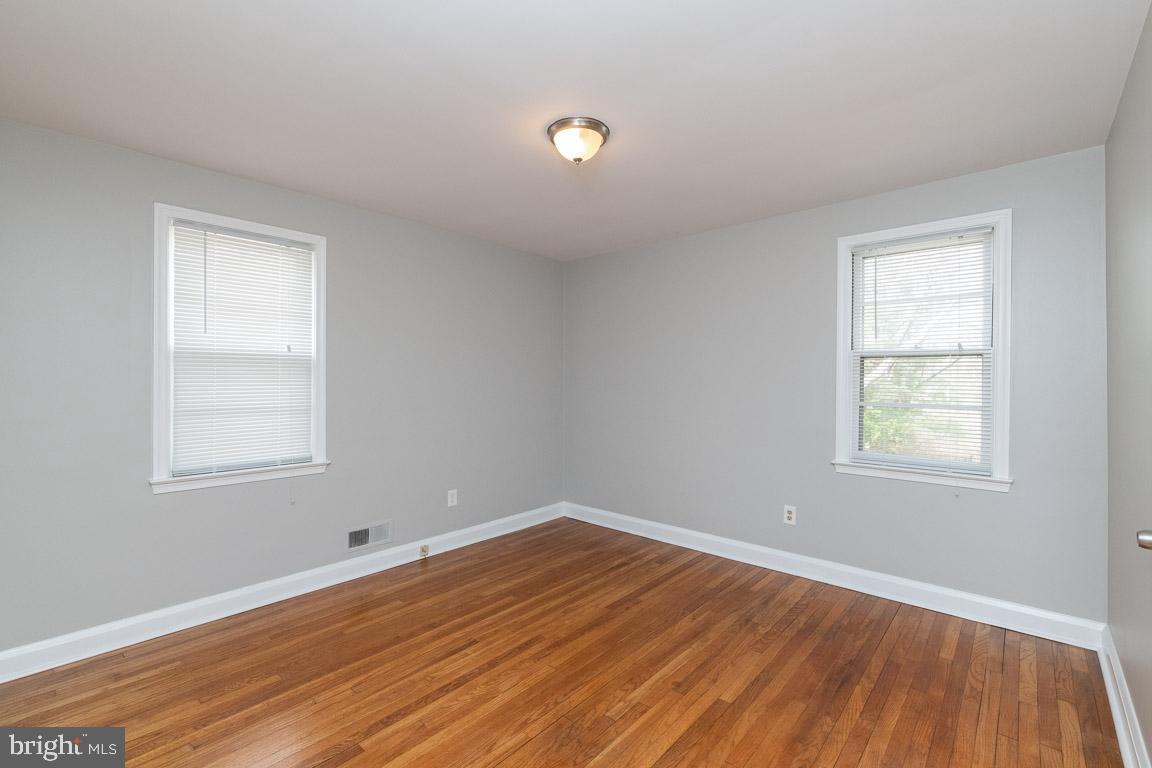 5921 Shady Spring Avenue Rosedale, MD 21237 - Photo 17 of 33 Bedroom 1