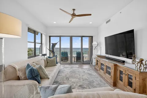 $2,195,000 | 4510 El Mar Drive, Unit PH405, Fort Lauderdale, FL 33308