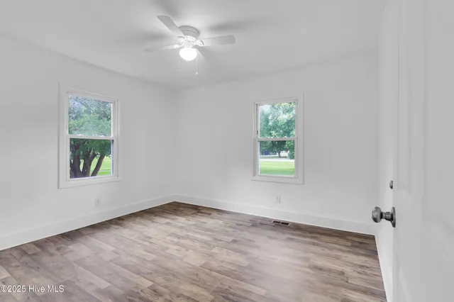 $1,800 | 300 Battleground Avenue, New Bern, NC 28560