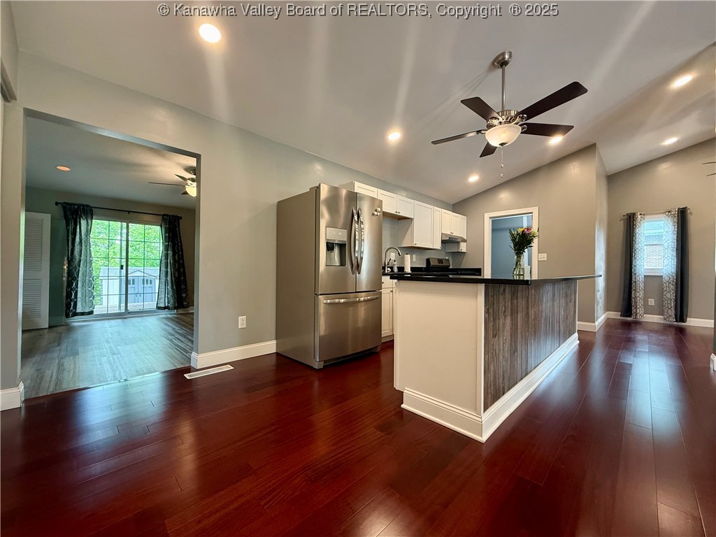 1413 Nottingham Road Charleston, WV 25314 - Photo 11 of 25 Gallery Image 11