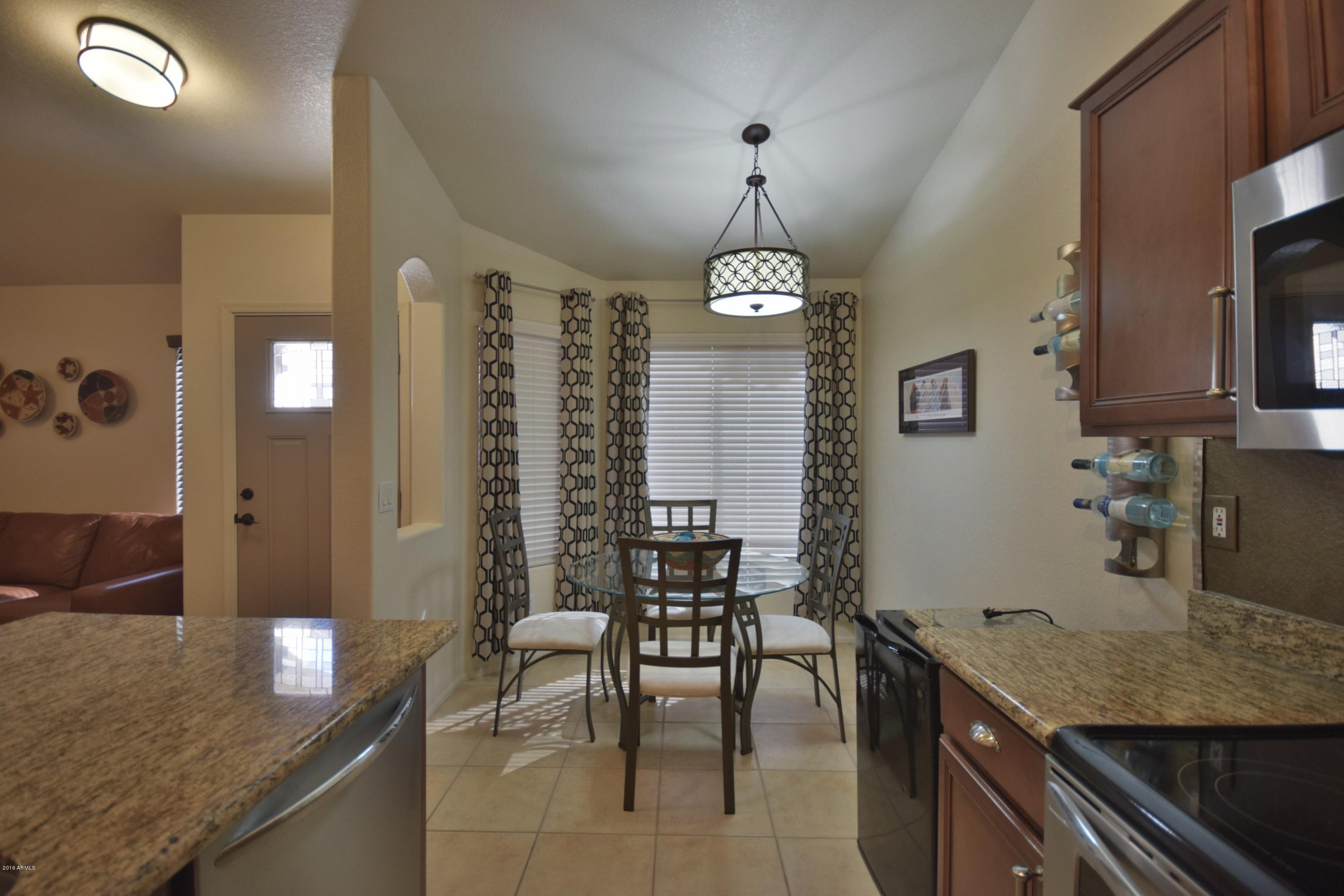 21383 Goles Drive Maricopa, AZ 85138 - Photo 10 of 32 DSC_0156