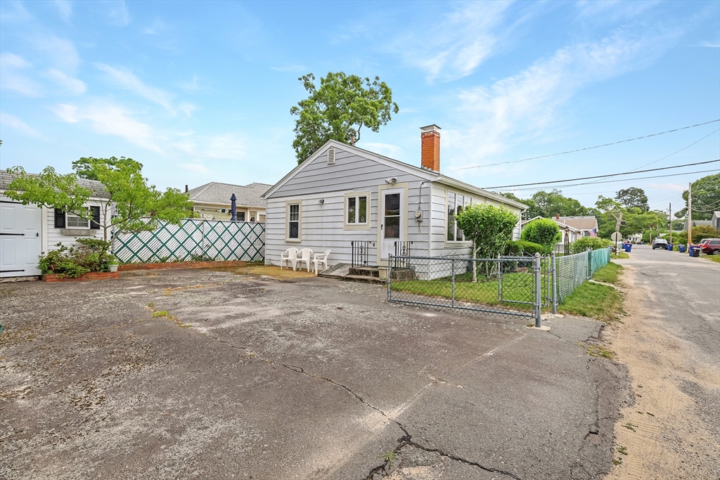 17 Swift Avenue Wareham, MA 02571 - Photo 25 of 30