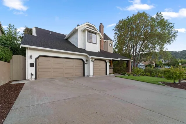 $3,500,000 | 1128 Foxhurst Way, San Jose, CA 95120