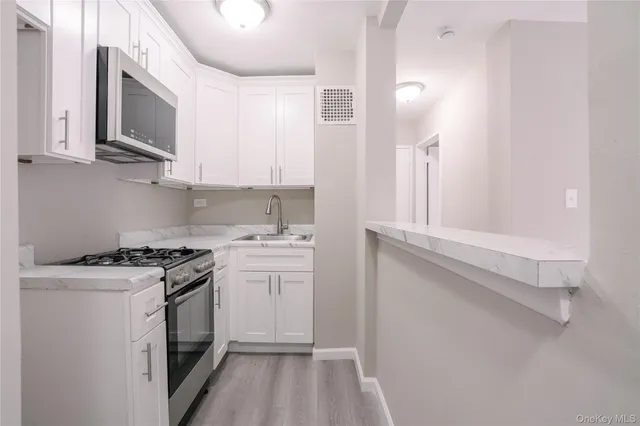 $170,000 | 5715 Mosholu Avenue, Unit 2E | North Riverdale