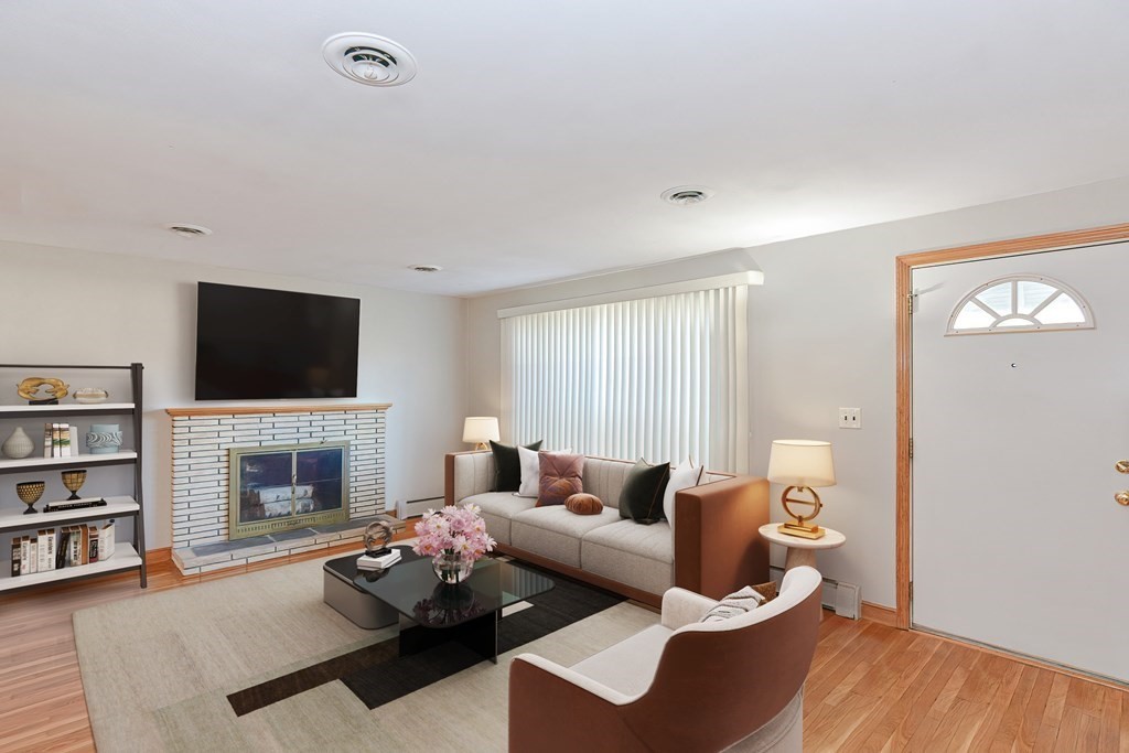 115 Chapman Road Stoughton, MA 02072 - Photo 7 of 40 Gallery Image 7