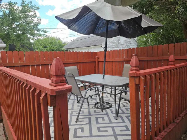 $169,900 | 810 Camlin Avenue, Rockford, IL 61103