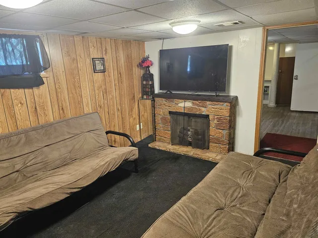 $169,900 | 810 Camlin Avenue, Rockford, IL 61103