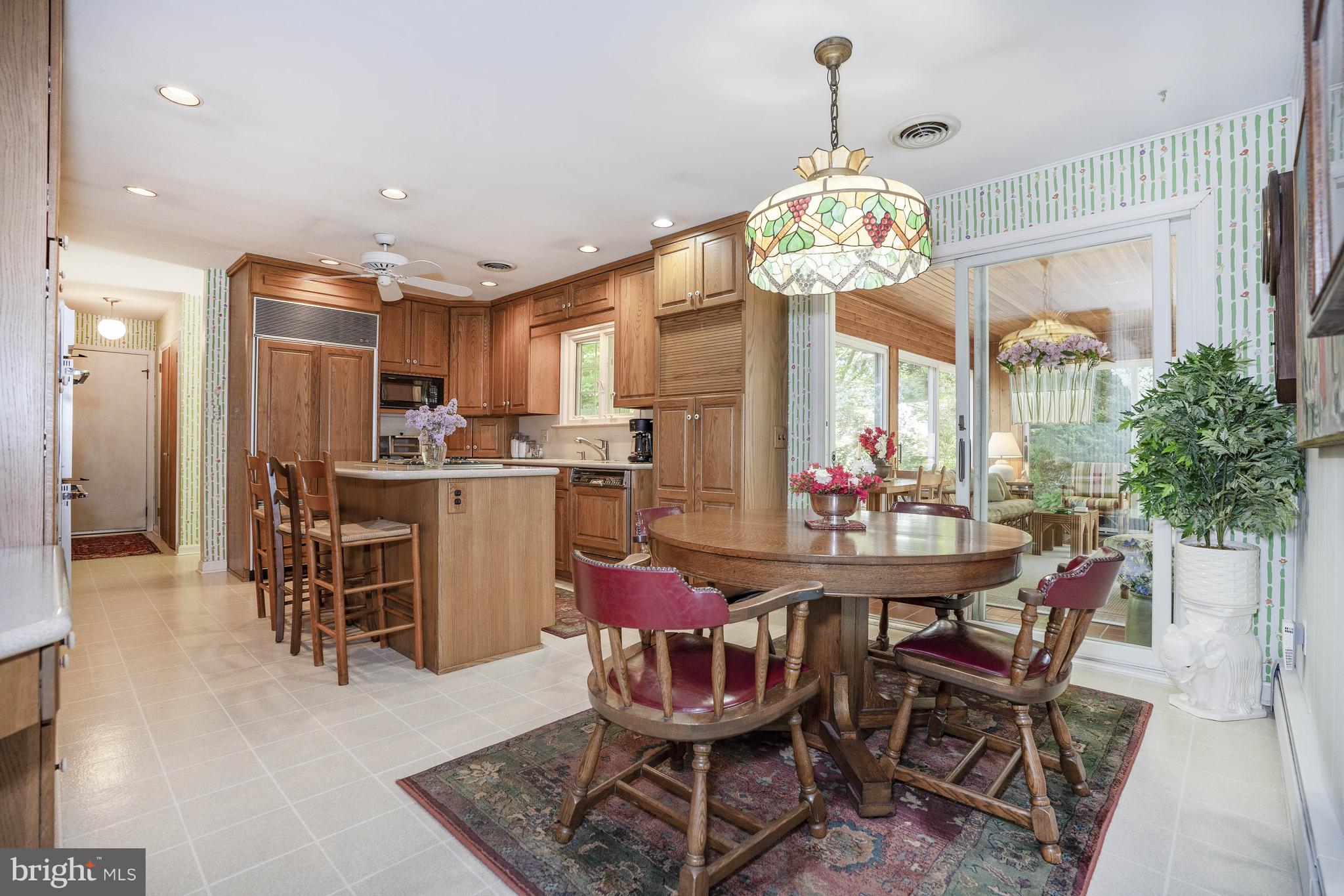 5802 Pyles Ford Road Greenville, DE 19807 - Photo 10 of 40 Spacious Eat-In Kitchen