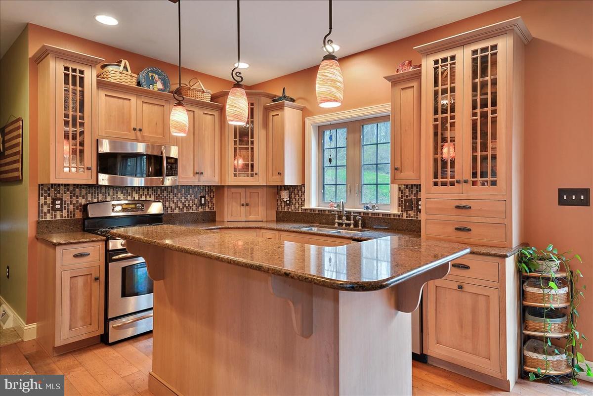 605 Blue Lake Road Denver, PA 17517 - Photo 15 of 44 Kitchen