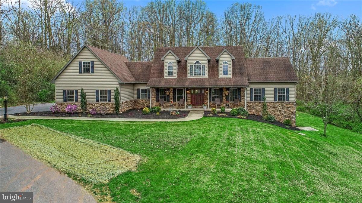 605 Blue Lake Road Denver, PA 17517 - Photo 3 of 44 Front View