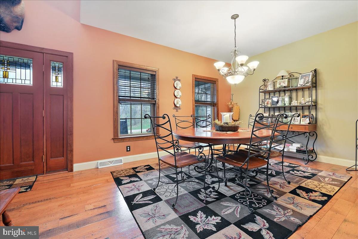 605 Blue Lake Road Denver, PA 17517 - Photo 7 of 44 Dining Room