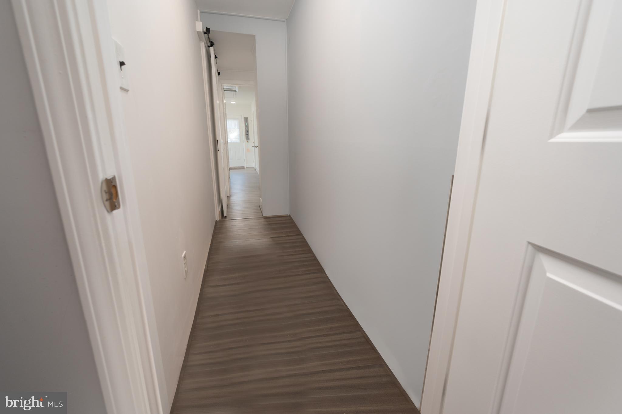 902 Hillcrest Road Hanover, MD 21076 - Photo 26 of 44 Connecting Hallway