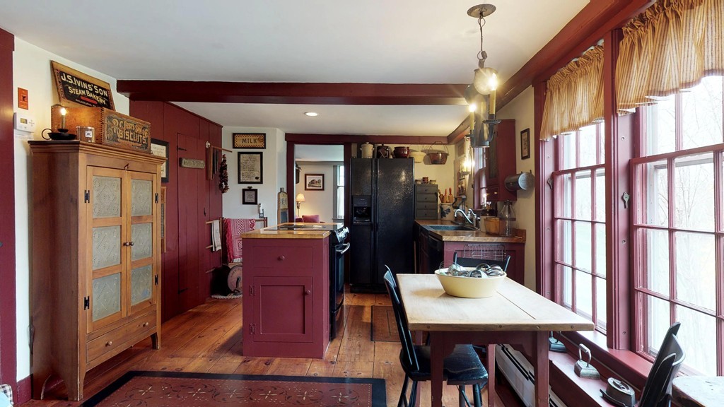 24 Otter River Road Winchendon, MA 01475 - Photo 3 of 29 Gallery Image 3