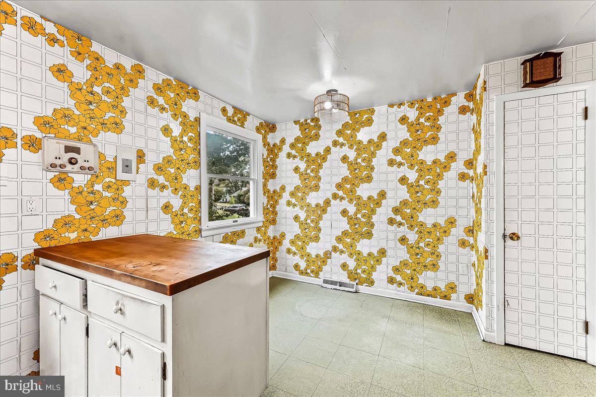 604 Pinetree Road Jenkintown, PA 19046 - Photo 14 of 40 Gallery Image 14