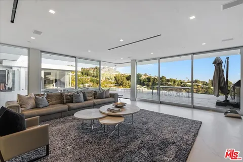 $18,999,000 | 1620 Carla Ridge, Beverly Hills, CA 90210