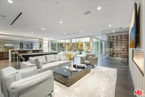 $18,999,000 | 1620 Carla Ridge, Beverly Hills, CA 90210