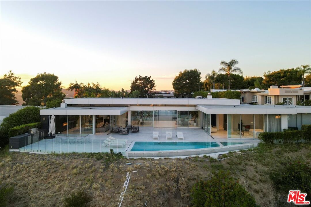 1620 Carla Ridge Beverly Hills, CA 90210 - Photo 4 of 42 an aerial view of a house