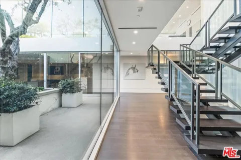 $18,999,000 | 1620 Carla Ridge, Beverly Hills, CA 90210