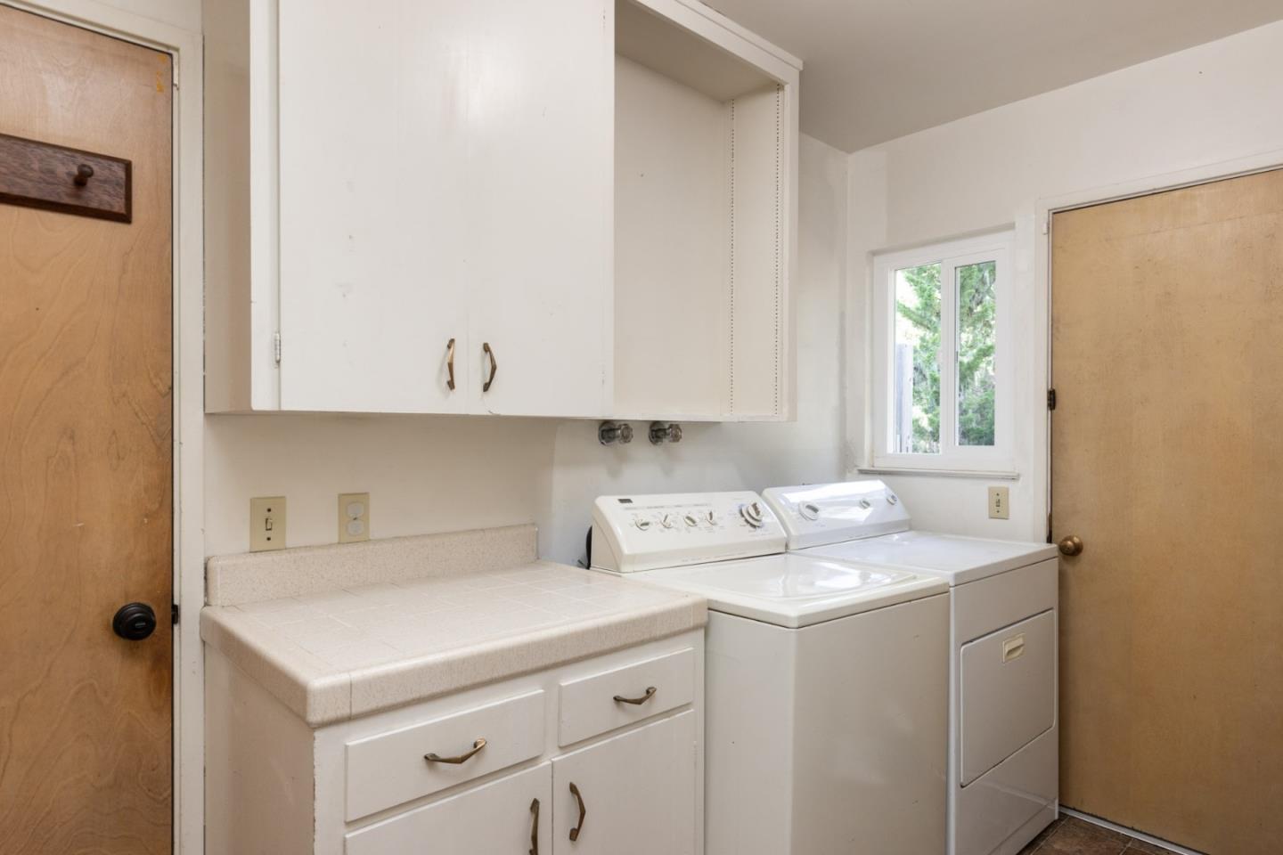 2832 Paradise Park Road Pebble Beach, CA 93953 - Photo 14 of 32 Gallery Image 14