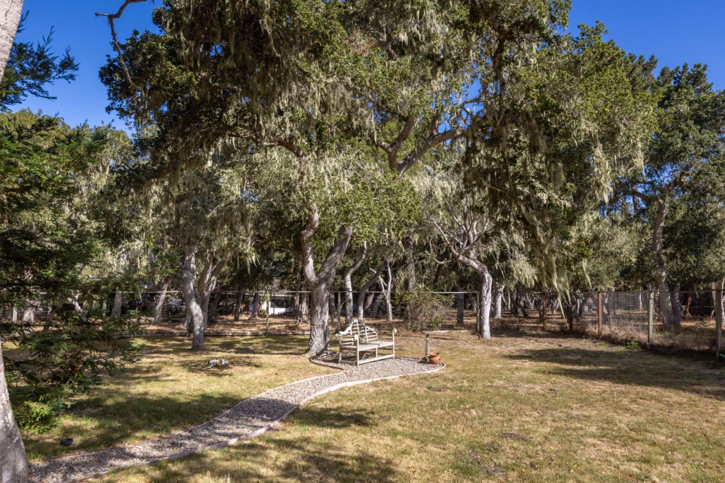 2832 Paradise Park Road Pebble Beach, CA 93953 - Photo 29 of 32 Gallery Image 29