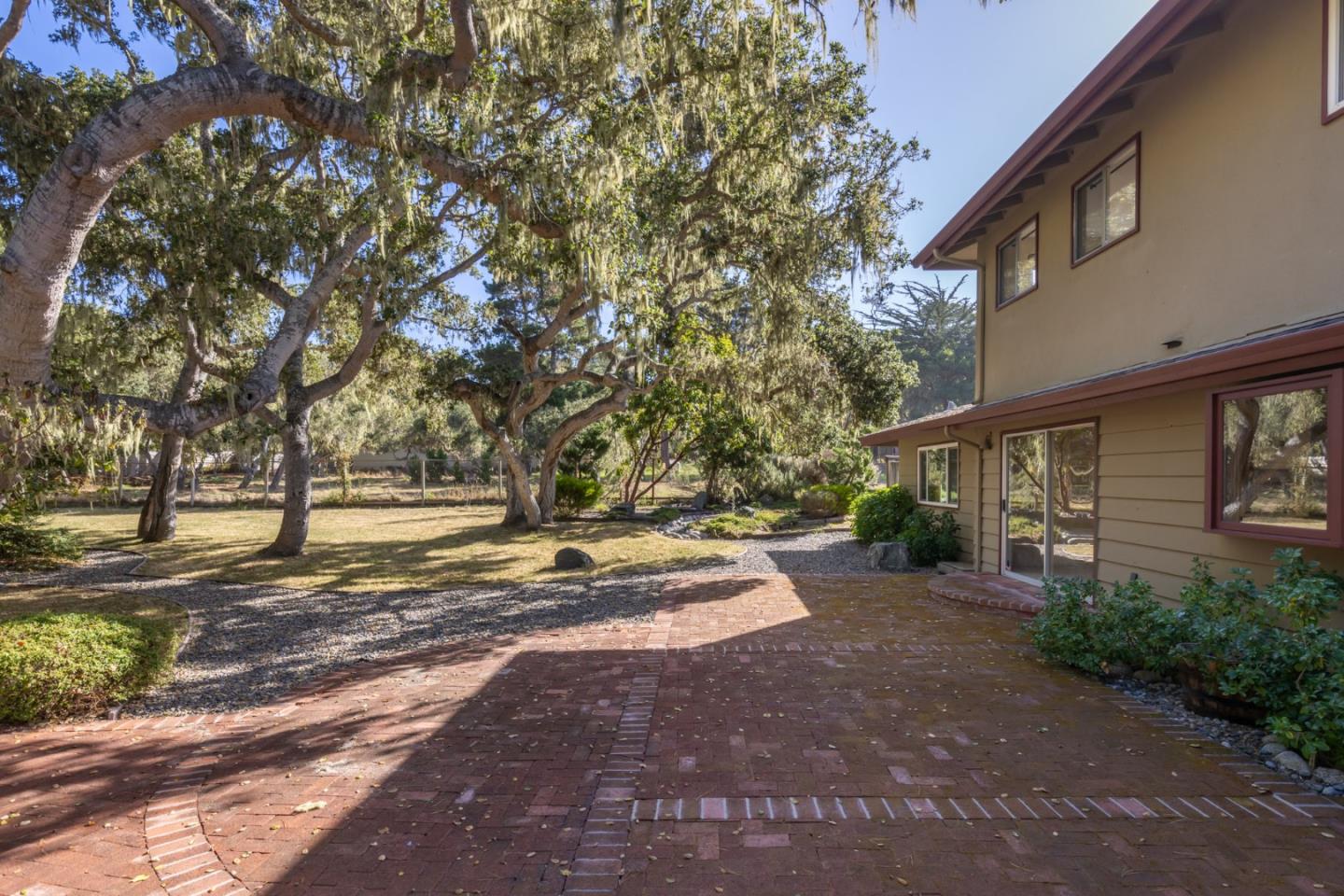 2832 Paradise Park Road Pebble Beach, CA 93953 - Photo 31 of 32 Gallery Image 31