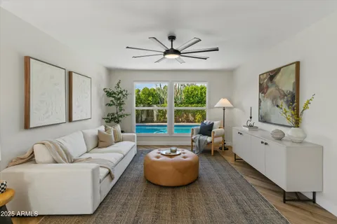 $919,000 | 7023 North Vía Nueva, Scottsdale, AZ 85258