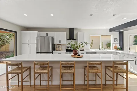 $919,000 | 7023 North Vía Nueva, Scottsdale, AZ 85258